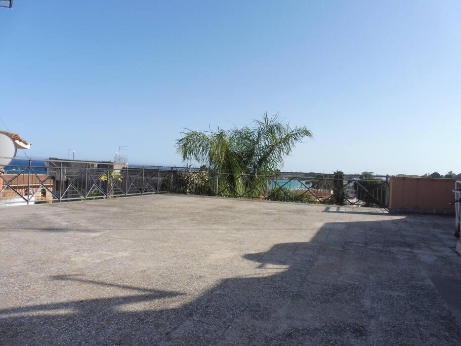 Appartamento In Villa A 100 Metri Dal Mare Fontane Bianche Zewnętrze zdjęcie
